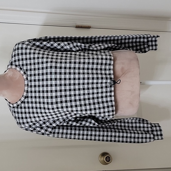 Forever 21 Size L Black & White Checker Pullover, Long Sleeve, Drawstring Waist - Picture 1 of 11